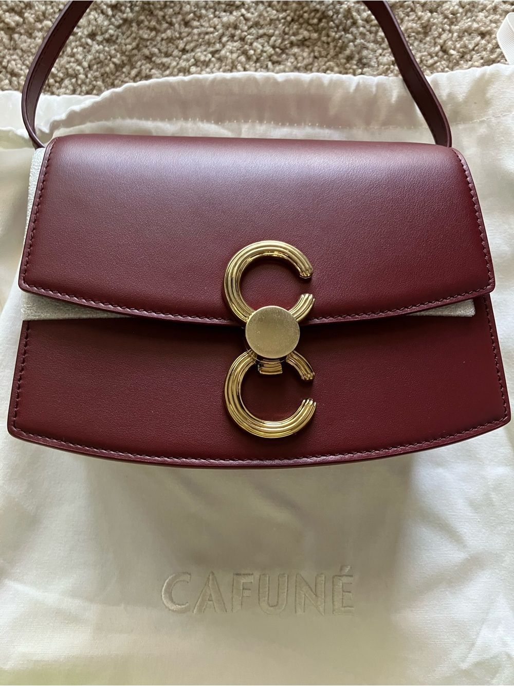 NWOT Cafune Small Pendulum Bag in Wine/Burgundy